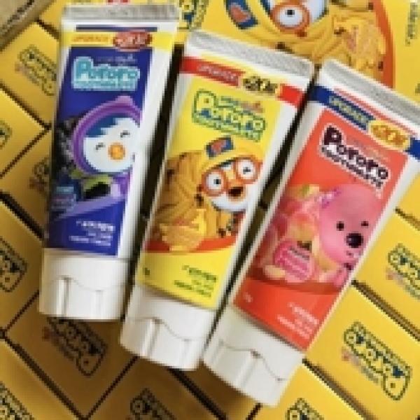 KEM ĐÁNH PORORO 70G
(VỊ CHUỐI - VỊ ĐÀO - VỊ NHO)
