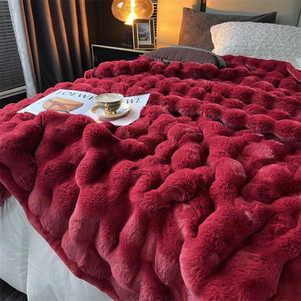 𝑪𝒉𝒂̆𝒏 𝑳𝒐̂𝒏𝒈 𝑯𝒐̂̀ 𝑳𝒚 - không bao giờ hết hot các Ch nhé