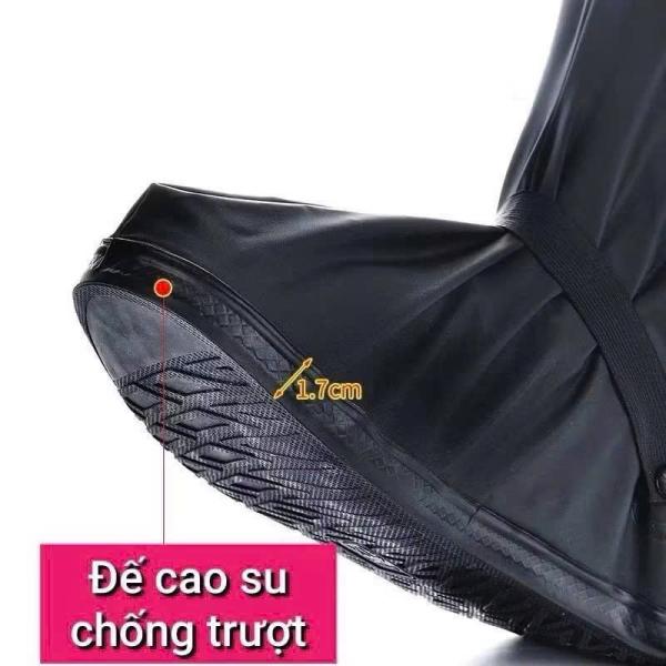 Bất chấp mọi thể loại mưa lụt. Team đi giày tây, giày xịn, giày sneakers khỏi lo ướt giày mùa mưa gió nhé